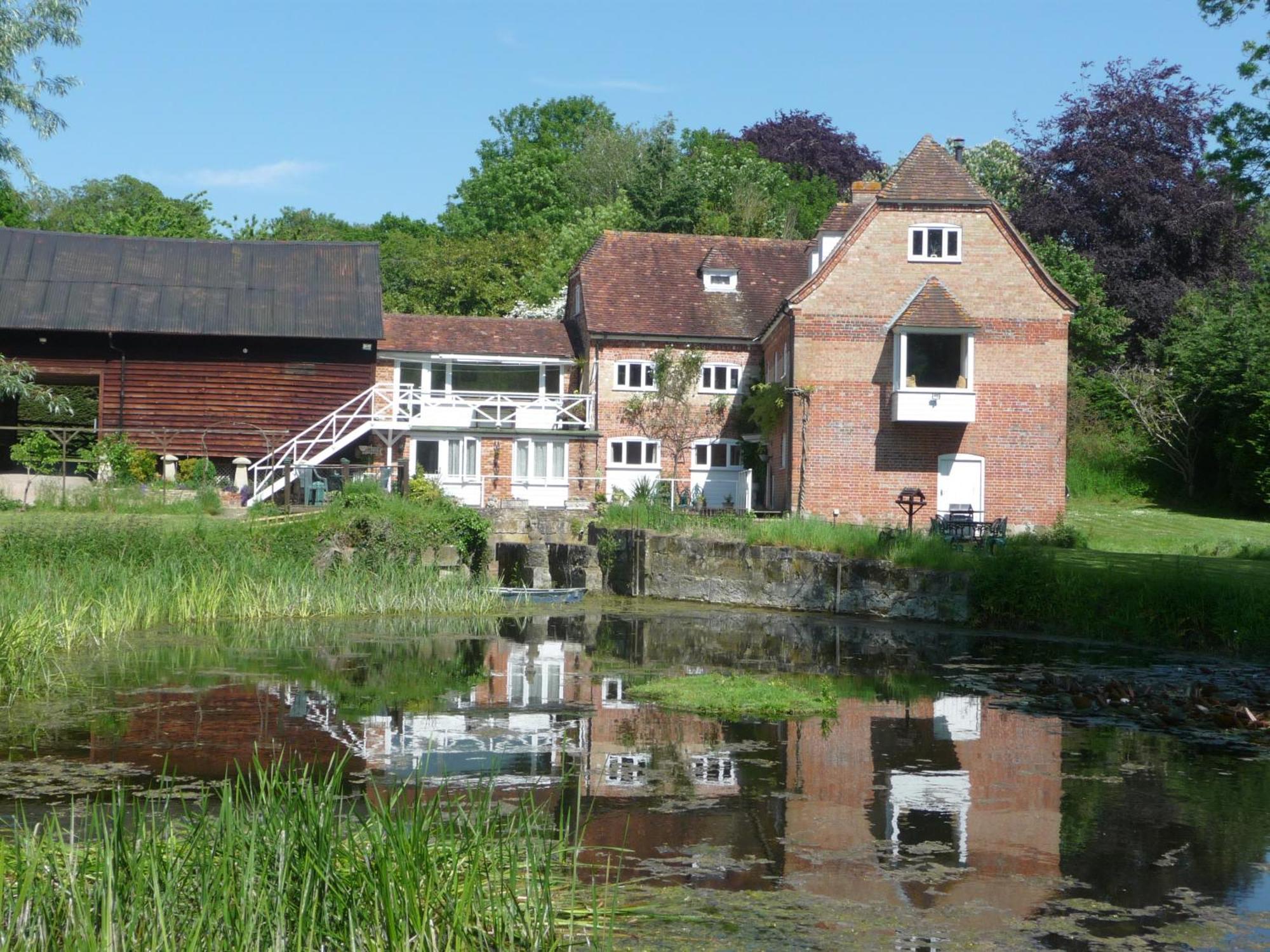 דירות Salisbury Old Mill House מראה חיצוני תמונה